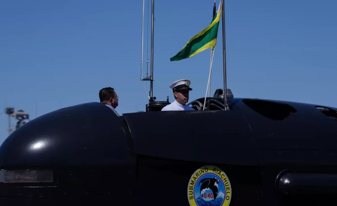 Brasil luta por submarino nuclear próprio