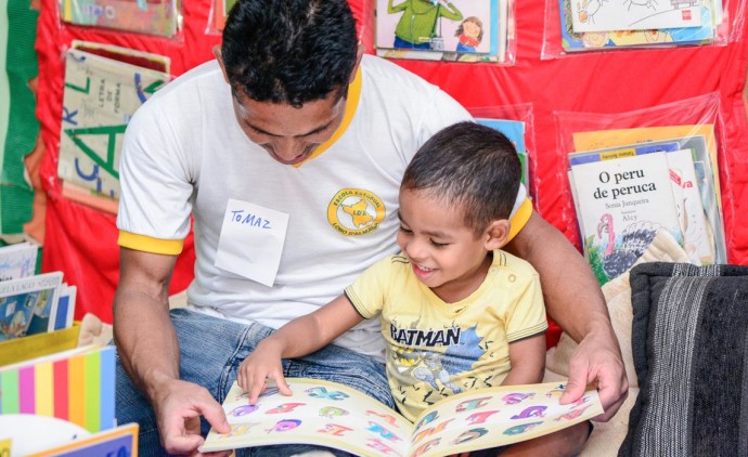 Governo quer retomar políticas públicas para leitura