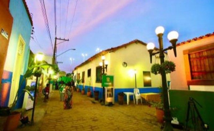 SECRETARIA CARLINA JACOB Beco do Candeeiro recebe nesta sexta projeto 'Das cores que eu não conheço' e danças contemporâneas PREFEITO DE CUIABA INVENTE EM CULTURA CUIABANA