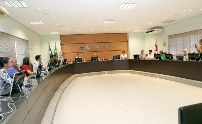 Secretaria Municipal de Saúde e CRM unem esforços em prol da saúde pública