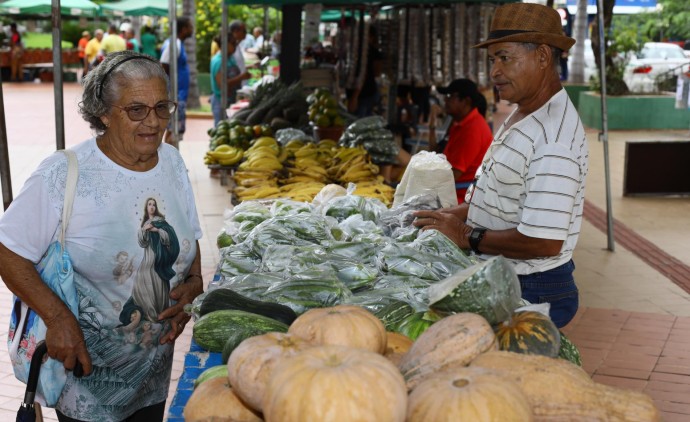 Praça Alencastro recebe 3ª edição da Feira de Produtores de Pequenas Propriedades e Agricultura Familiar nesta quarta-feira (5)