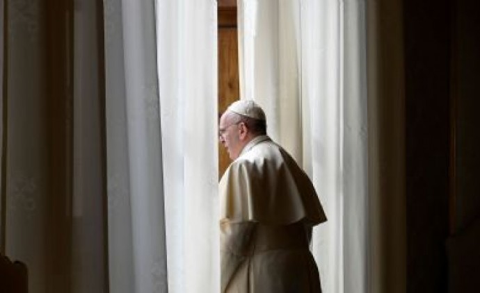 Papa Francisco quer reunião com Putin sobre guerra Ucrânia