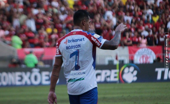 Fortaleza bate Fla no Maracanã e conquista 1ª vitória no Brasileiro