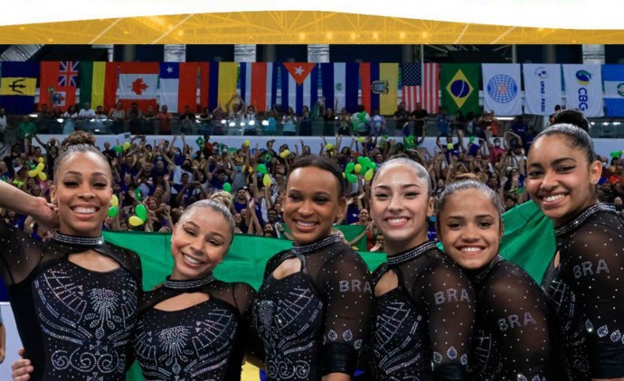 Seleção feminina é campeã por equipes no Pan de ginástica artística