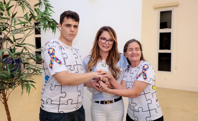 Primeira-dama de MT destaca compromisso do SER Família Inclusivo; 10 mil autistas já possuem Carteira de Identificação no Estado