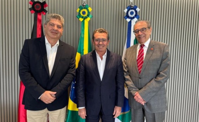 TCE-MT, TCU e IRB firmam parceria para diagnóstico nacional da saúde digital