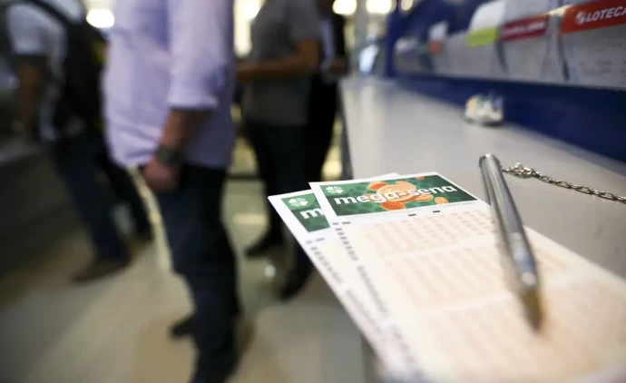 Ninguém acerta a Mega-Sena e prêmio está acumulado em R$ 68 milhões