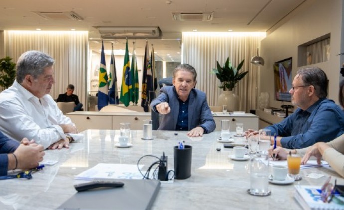 Sérgio Ricardo propõe que Estado compre Santa Casa