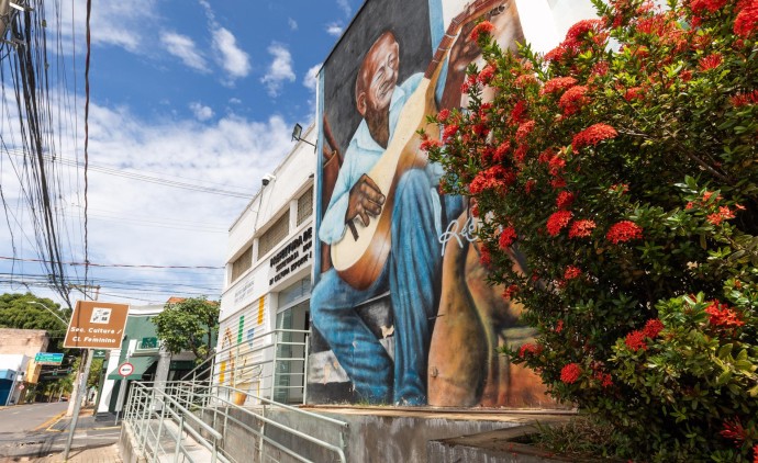 Consulta pública aberta para definir uso de recursos da Lei Aldir Blanc em Cuiabá