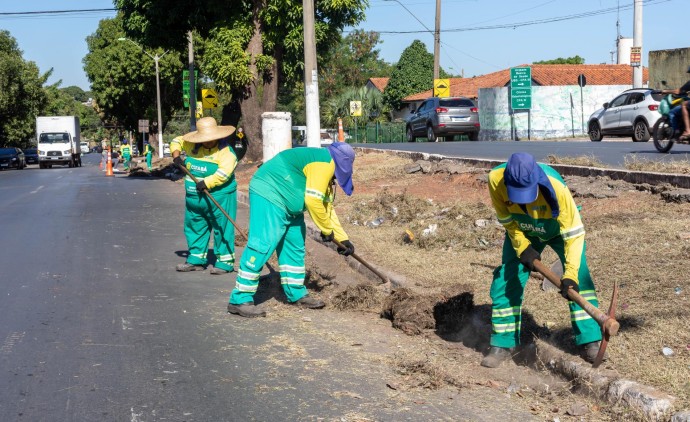 Mutirão da Limpurb beneficia CPA IV e mais 18 localidades com serviços de limpeza e zeladoria