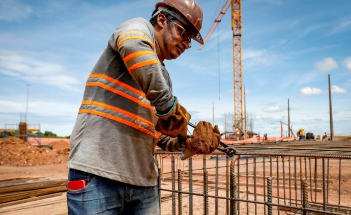 vMT gerou mais de 30,2 mil novos empregos no primeiro quadrimestre de 2025, aponta Caged
