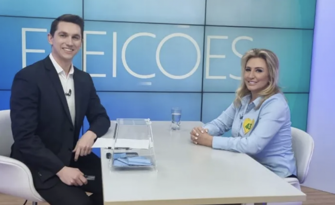 MARCIA GOVERDADORA DE MT Márcia Pinheiro, candidata ao governo de Mato Grosso pelo PV, é entrevistada na TV Centro América