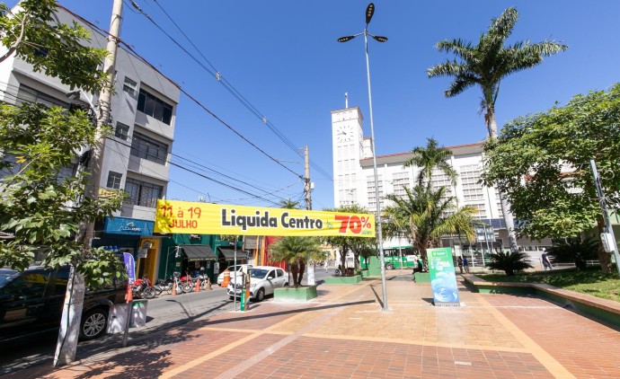Prefeitura de Cuiabá promove shows culturais no Liquida Centro