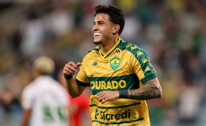 Cuiabá vence América-MG e encosta no G-4 da Série B