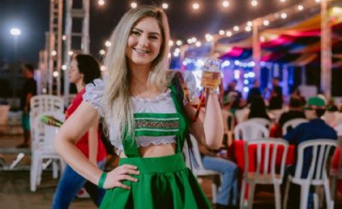 Oktoberfest CUIABA MT Edição 2022 da Oktoberfest Louvada bate recorde no consumo de chopp