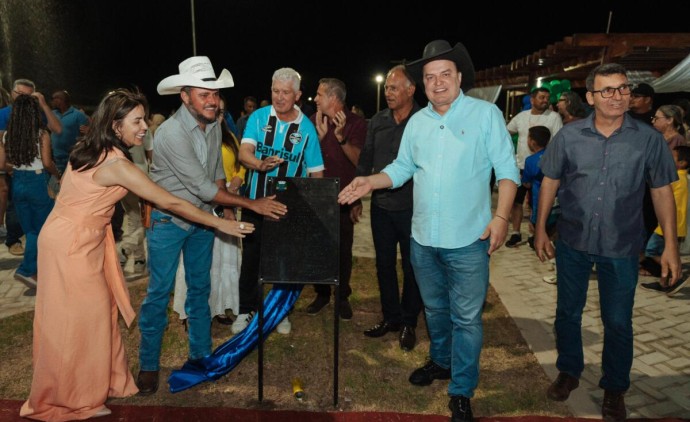 Deputado Max Russi inaugura Praça João Rossi em Jauru com recursos de emendas parlamentares