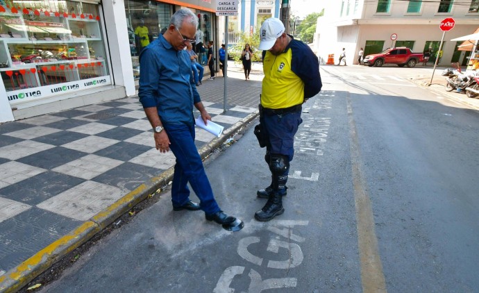 Decreto cria auditoria para analisar contrato do estacionamento rotativo