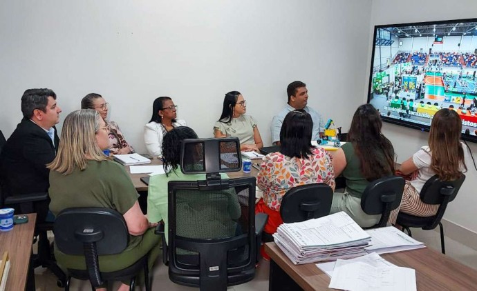 Educação define ações pedagógicas, qualificação profissional e de raciocínio lógico