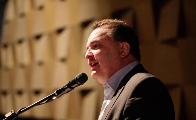 Somos do povo, para o povo, não uma casta privilegiada