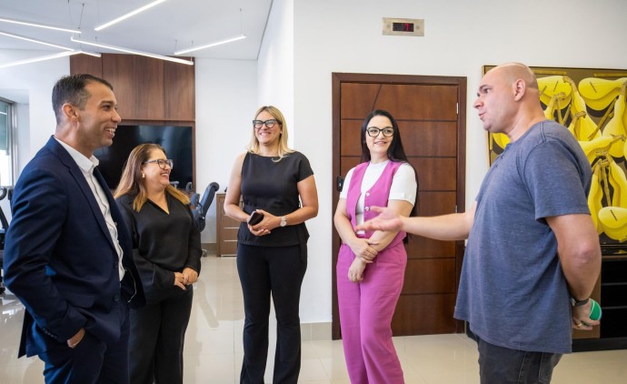 Primeira-dama de Cuiabá fortalece ações com o Estado para mulheres e famílias