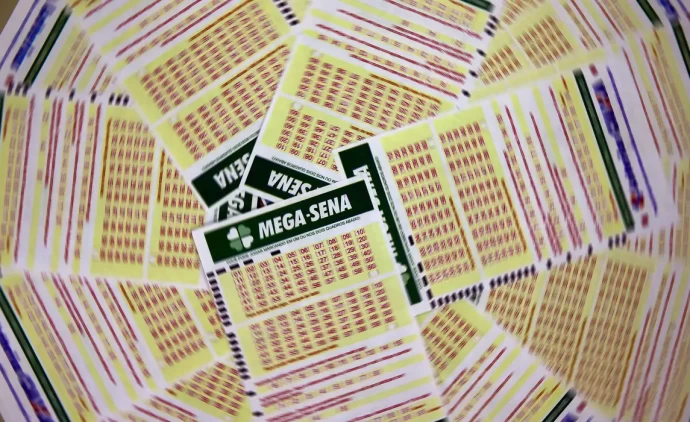 Mega-Sena acumula e prêmio principal vai para R$ 27 milhões