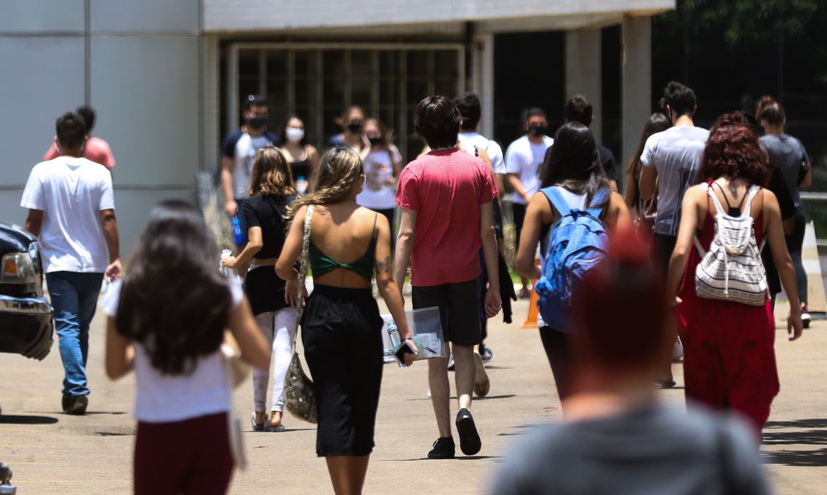 Notícia de MT Enem será aplicado neste domingo em mais de 1,7 mil municípios