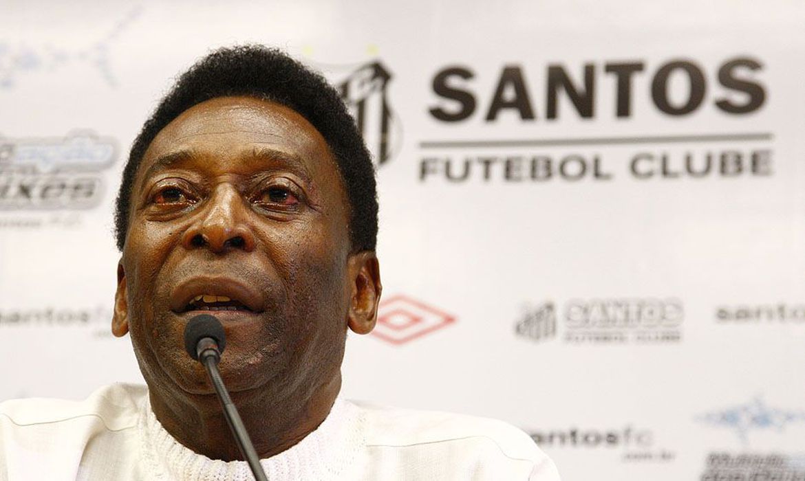 ESPORTE MT POLÍTICA MT Not;icias MT Pelé responde ao tratamento contra infecção respiratória