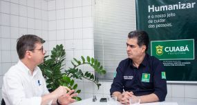 Prefeito se reúne com promotor do MP