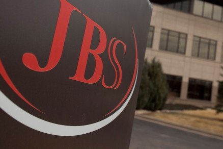 JBS COMPRA Analistas: Compra da BRF pela JBS tende a ser reprovada pelo Cade