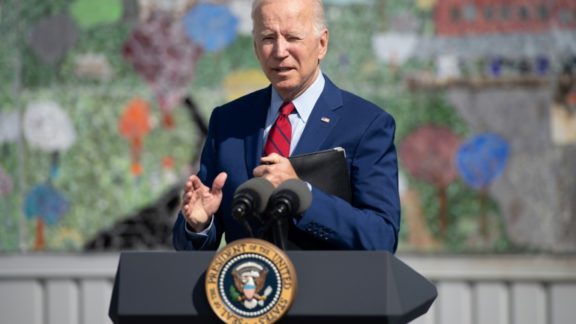 Biden pede união, ‘nossa maior força’, em mensagem sobre o 11 de setembro