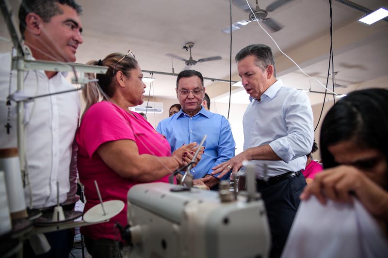 Botelho ressalta qualidade e economia dos uniformes confeccionados nos presídios de Cuiabá e MT