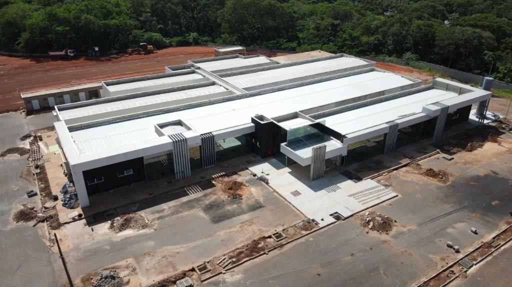 Obra do Laboratório Central está 95% concluída com estrutura moderna para atender a população