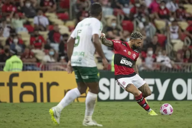 Cuiabá arranca empate com o Flamengo no Maracanã