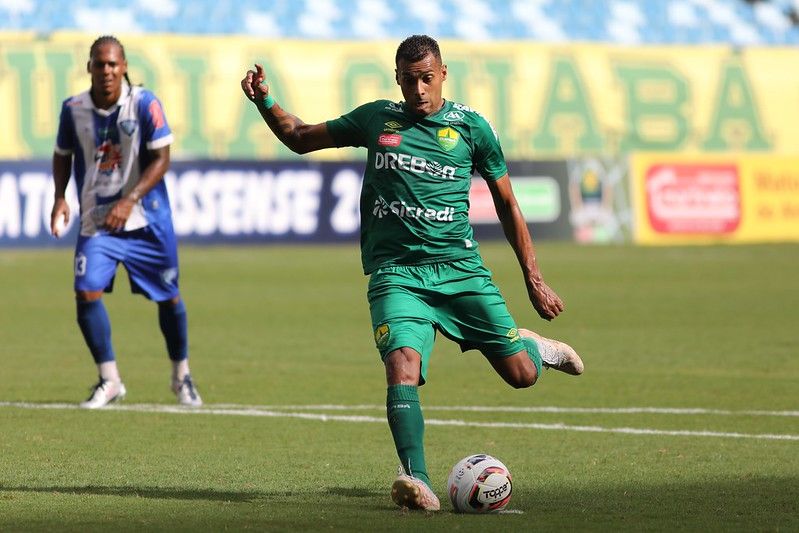 Cuiabá goleia Dom Bosco CAMPEONATO MATOGROSSENTE DE FUTEBOL