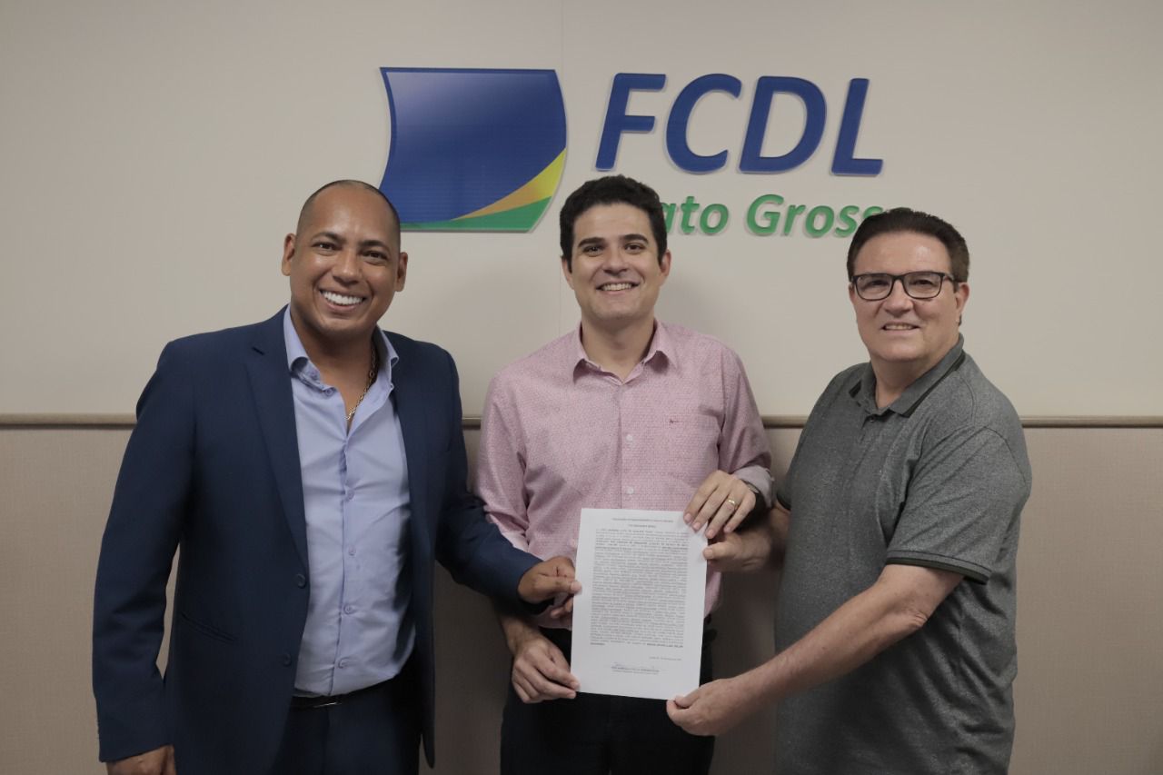 Lei do vereador Juca do Guaraná dá Título de Utilidade Pública FCDL