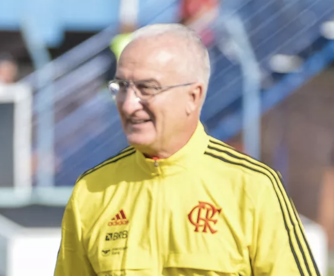 Dorival ajusta o plano no decorrer do jogo, e Flamengo tem vitória maiúscula na Ressacada