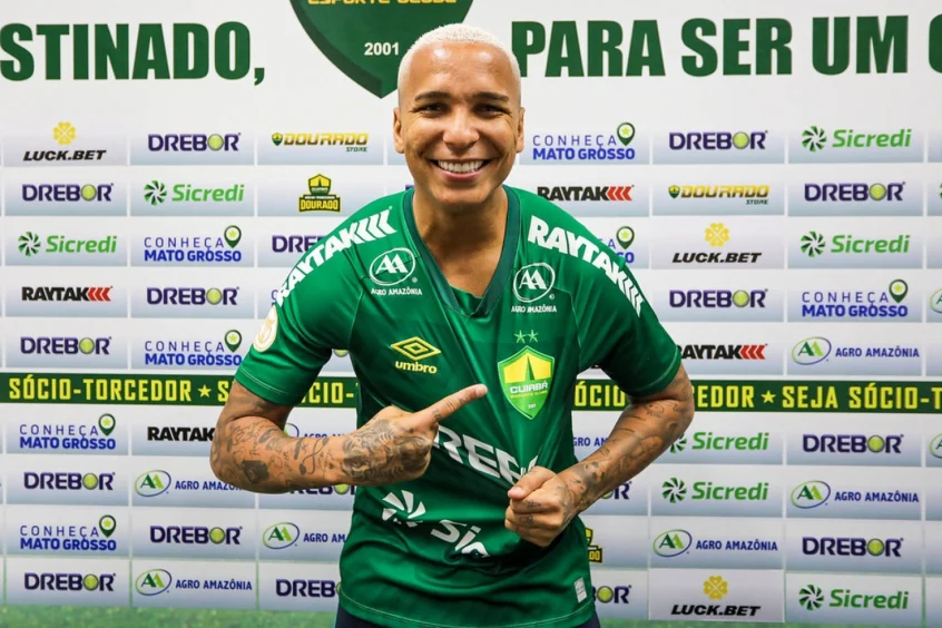 Ex-Palmeiras, Deyverson é anunciado como reforço do Cuiabá da Série A