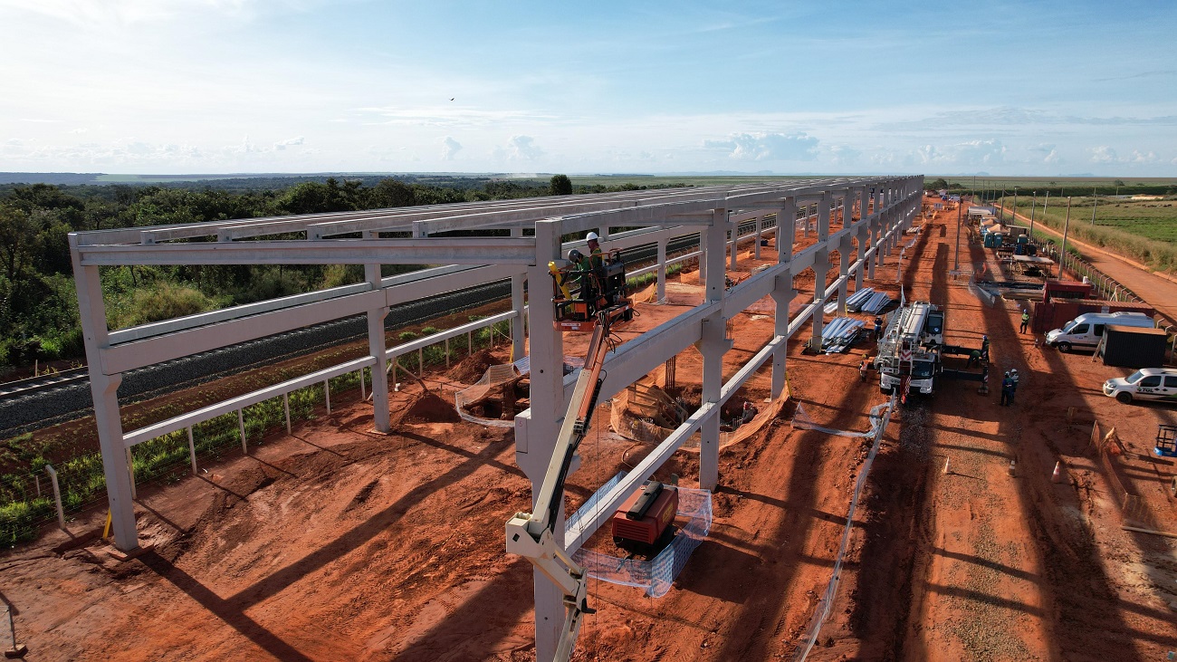 Ferrovia Estadual MT chega ao pico de contratações Quase 5 mil trabalhadores em atividade