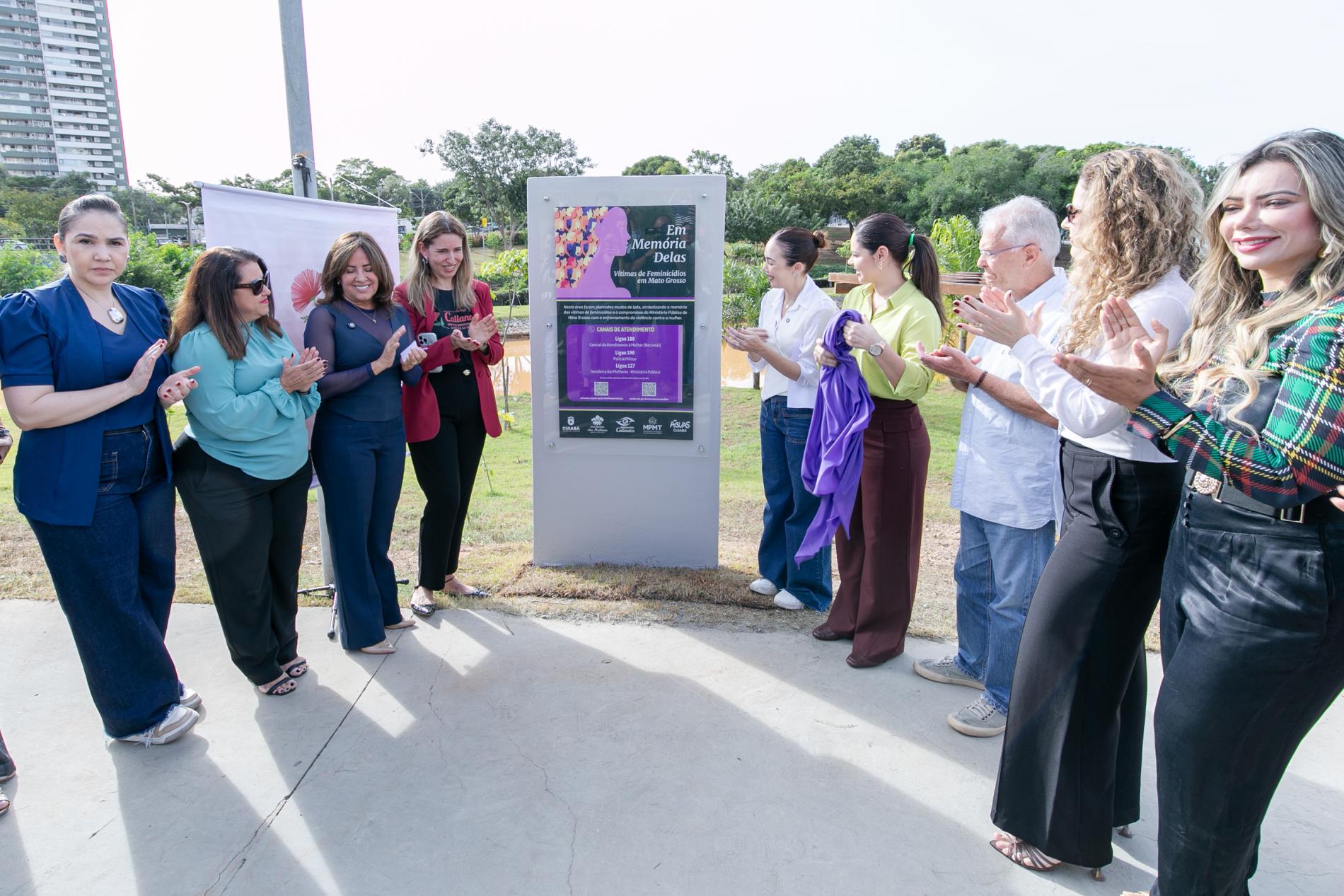 Memorial e 65 ipês-roxos homenageiam vítimas de feminicídio em Cuiabá