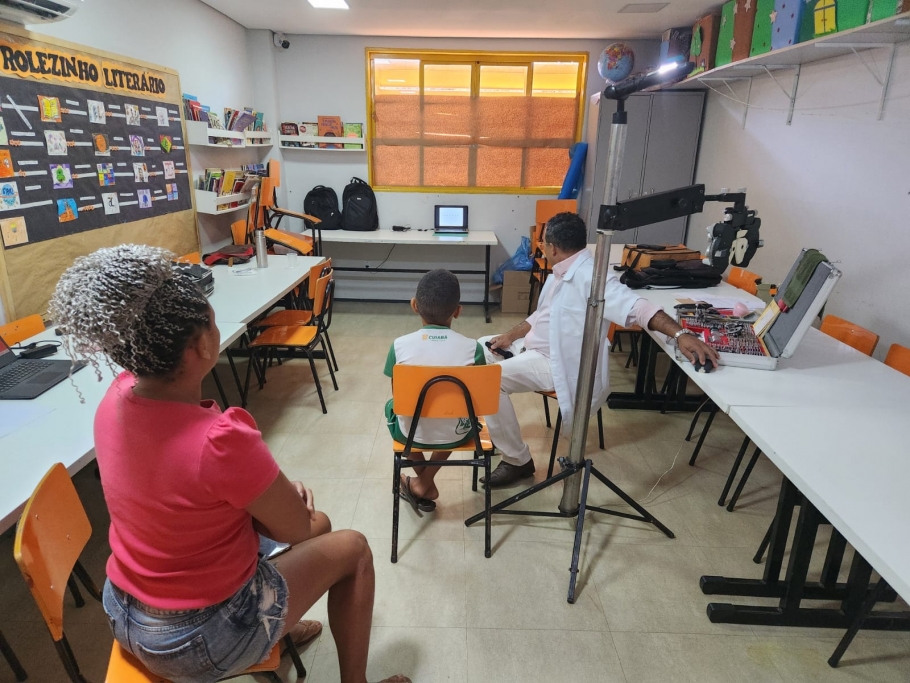 Fundação CDL Cuiabá leva saúde ocular para crianças da capital