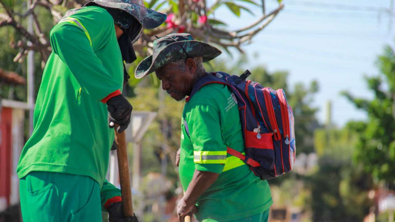Prefeitura de Várzea Grande leva mutirão de limpeza, manutenção e melhorias a diversos bairros nesta sexta-feira (15)