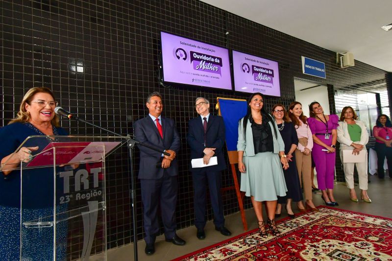 Secretaria Municipal da Mulher participa de inauguração da ouvidora da mulher no TRT