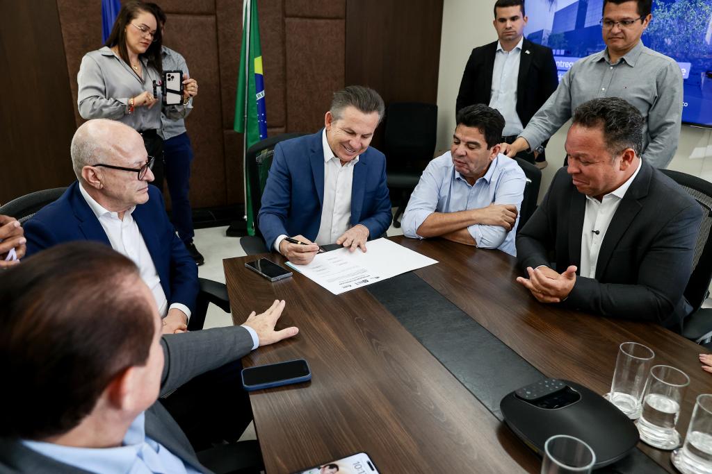 Governador assina autorização para novo Trevão de Rondonópolis